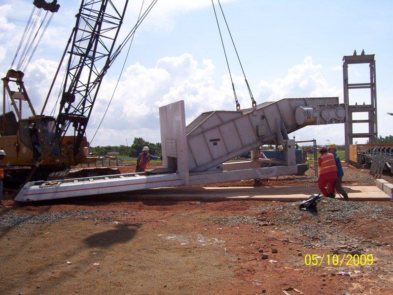 Apron Feeder